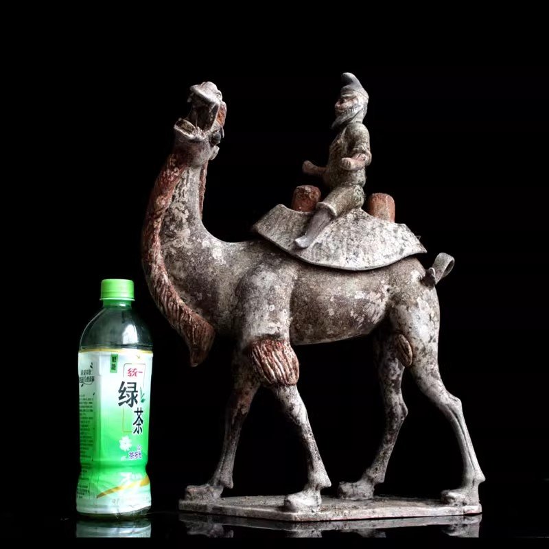 Painted Pottery Camel, Antique - styled Tang Dynasty Camel - rider and Hu People Figurines, Antique Collection Artworks, Hotel and Home Decorations - Image 3